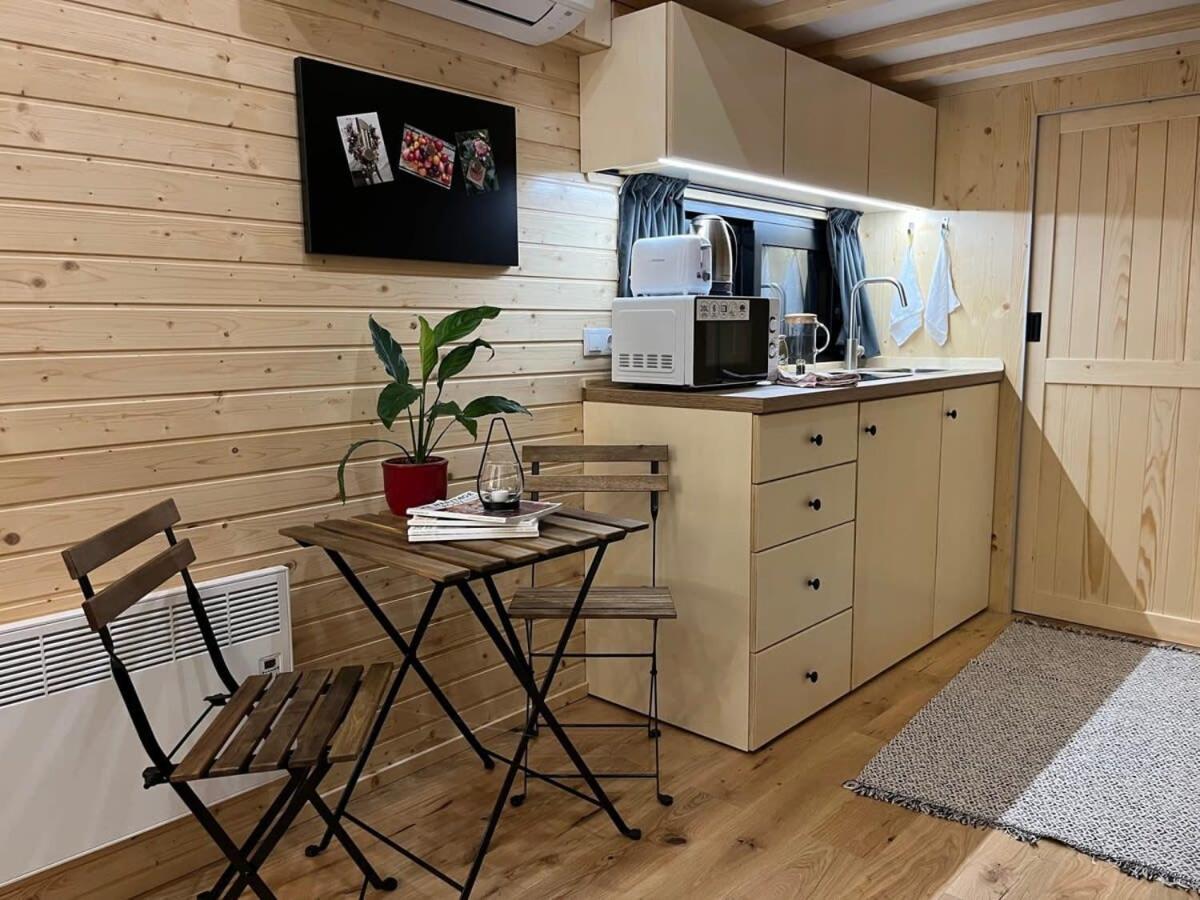 Lisi Grun Tiny House By Tiny Away Villa Sattledt Luaran gambar