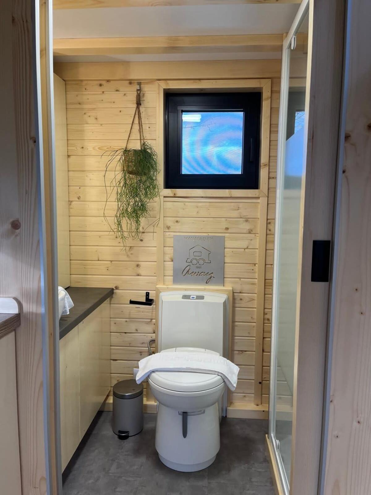 Lisi Grun Tiny House By Tiny Away Villa Sattledt Luaran gambar